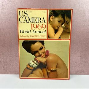 Vintage U.S. Camera 1969 World Annual Magazine Art History Photography